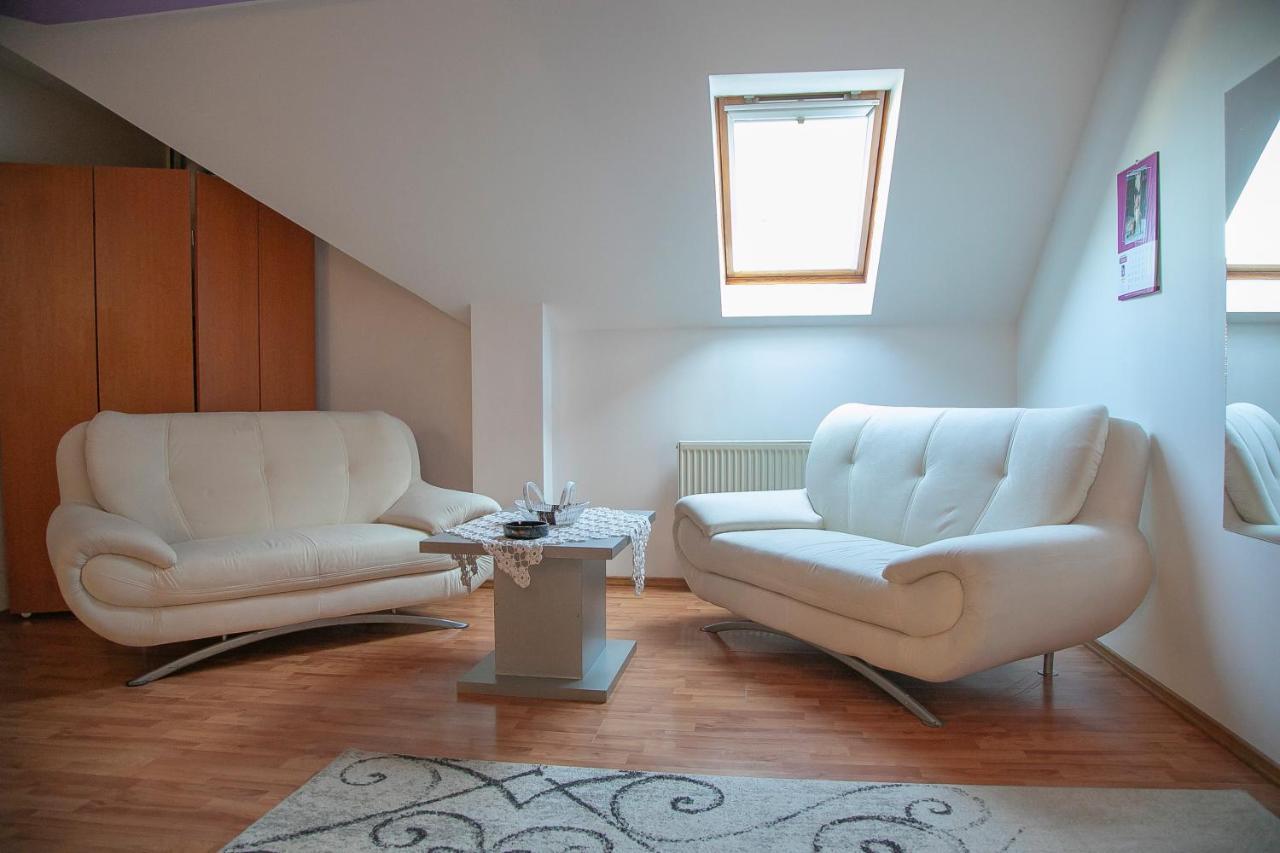 Xxl-House Apartamento Târgu-Mureş Exterior foto