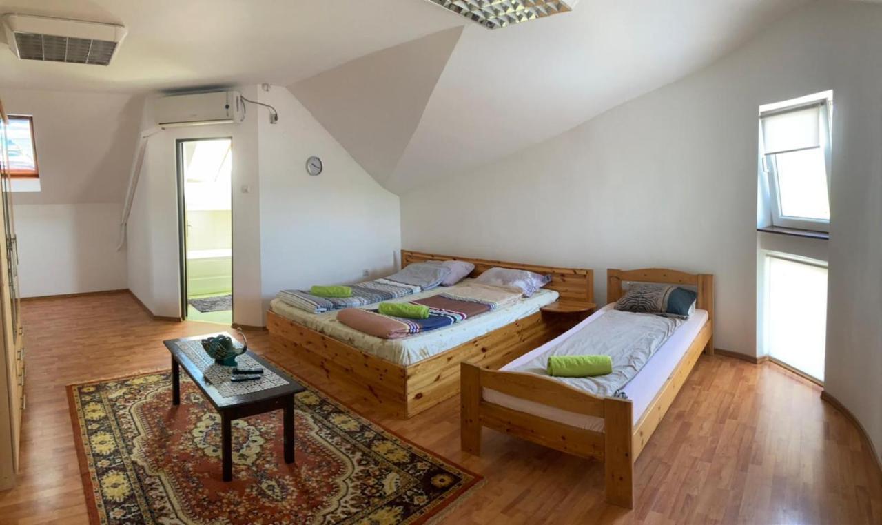 Xxl-House Apartamento Târgu-Mureş Exterior foto